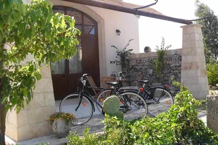 Masseria Sucéa Martano Exterior foto